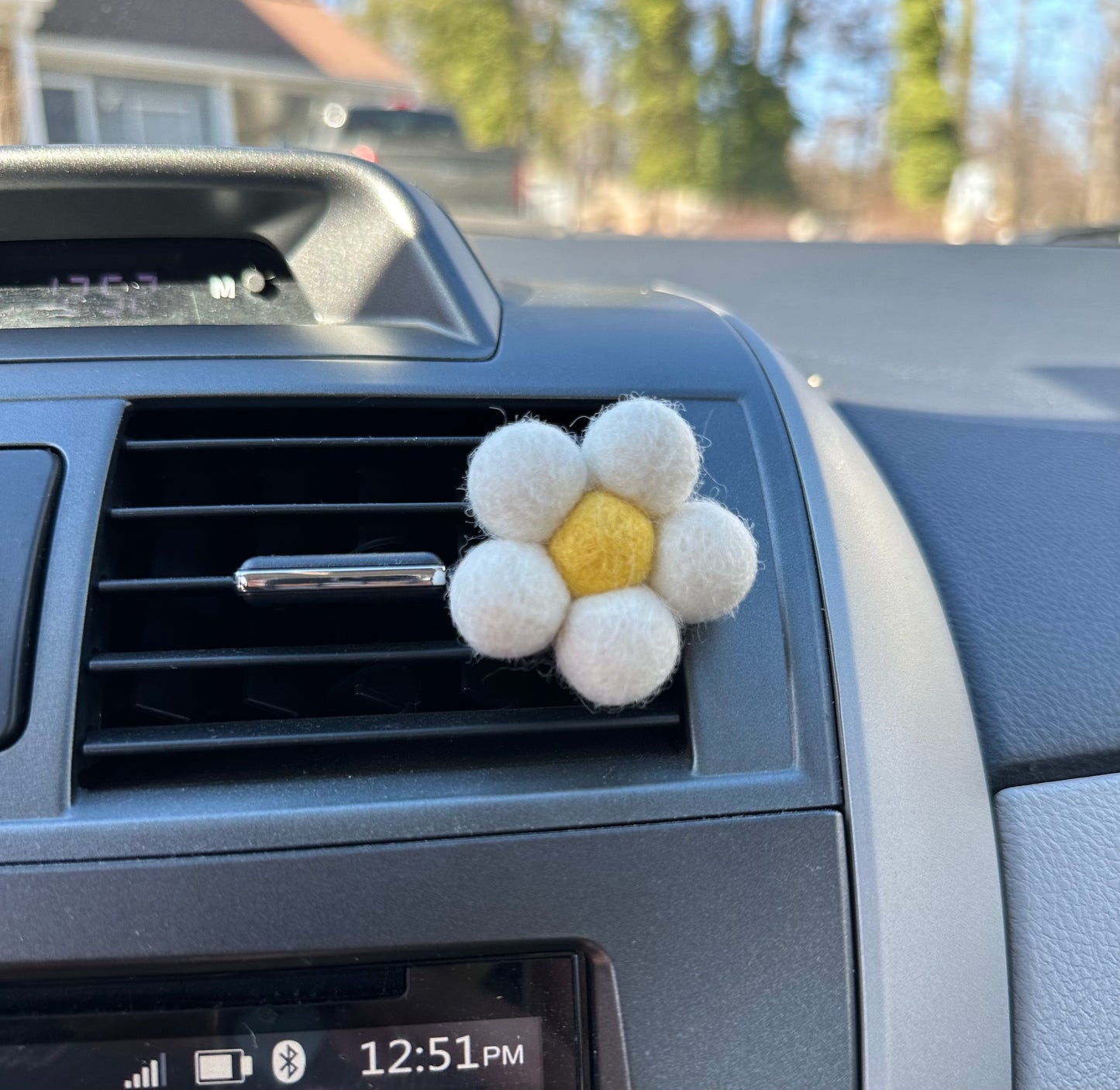 Flower Vent Clip